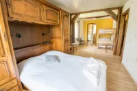 Logis Auberge de La Plaine - 2-Star