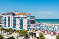 Hotel Lungomare Hotel dekat Parrocchia San Luigi Gonzaga