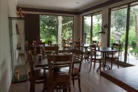 Villa Sawah Resort Managed by Salak Hospitality Hotels in Ciawi