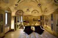 Palazzo Bontadosi Hotel & Spa Hotel in zona Bartolini Barbara E C. S.N.C.