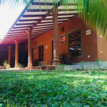 Jaye Eco Lodge Hotel Exterior