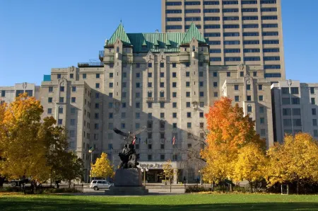 Lord Elgin Hotel