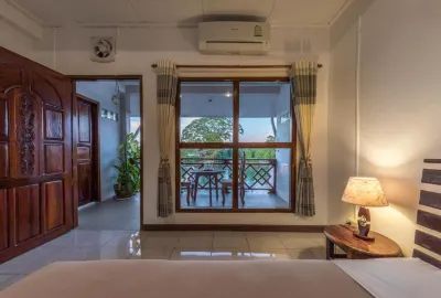 Baba Guesthouse Don Khone Island 주변 호텔