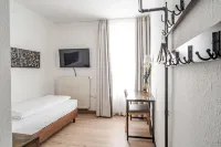 Hotel Goldener Hirsch Hotels in Marktoberdorf