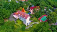 Sky Valle Hotel