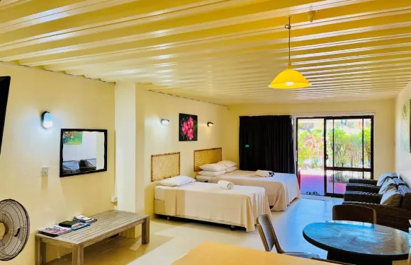 基集酒店及套房