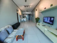 Modern Comfy Suite Room-9Pax by Moowin - 3성급