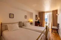 Casa de Casal de Loivos Hotels in Alijo