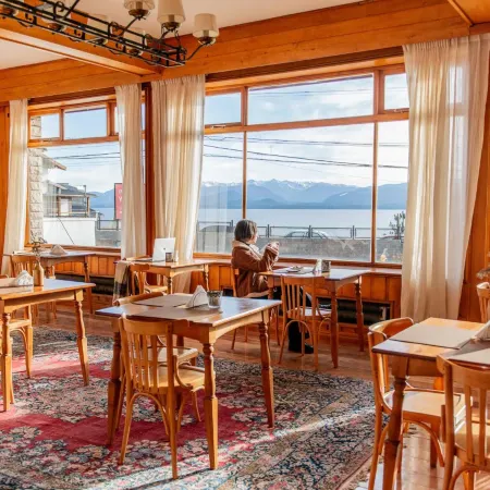 Del Lago Sky Hotel