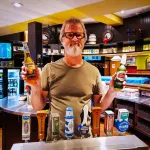 James Bay Inn Hotel, Suites & Cottage - Quầy Bar