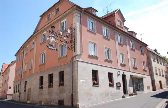 古爾登羅布雷恩賓館