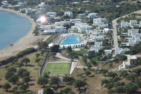 Elies Resorts