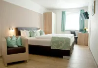 Hotel Claro Garni Hotel a Schwaig bei Munchen