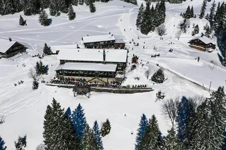 Berggasthof Obere Firstalm Отели в г. Spitzingsee