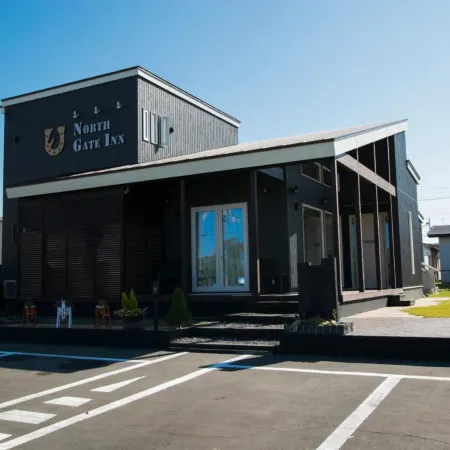 North Gate Inn Abira