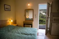 Alonia Studios & Maisonettes Hotel a Tolo