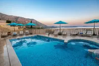 Villa Sunset Hotels in Plat