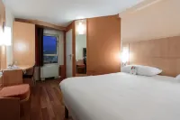 Ibis Clermont-Ferrand Sud Carrefour Herbet Các khách sạn ở Clermont-Ferrand