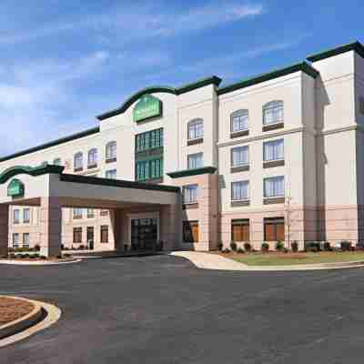 Wingate by Wyndham LaGrange Hotel Exterior