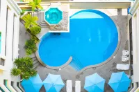 Blue Bay Hotel - Pools