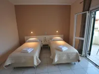 Ammos Hotels in Roda