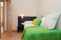 Aparthotel Jardines de Aristi Hotels in der Nähe von Facultad de Ciencias de la Actividad Física y del Deporte