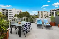 Dockside Apartments Mooloolaba-Pool Renovation from 1st of June-26th of July - 3-Sterne