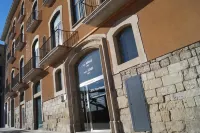 우르비 아파트먼트 Rutes saludables de Cardona 주변 호텔