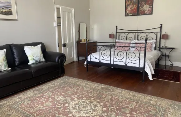 金士頓農場旅館