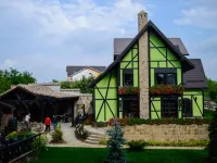 Podu' cu Lanturi Hotels in Bacau