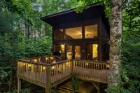 Rivers Edge Treehouses