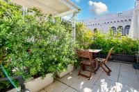 2 bedrooms Penthouse in the city center فنادق في 