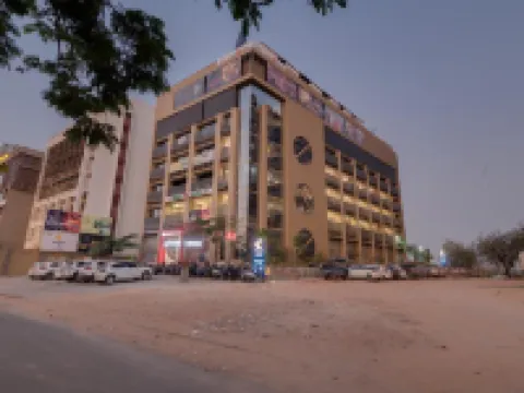 Comfort Inn Sapphire Chandkheda, Ahmedabad Hotels near Nirma University