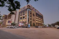 Comfort Inn Sapphire Chandkheda, Ahmedabad โรงแรมใกล้วัดไวศณุเทวี