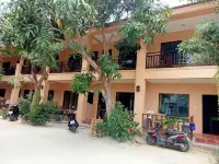 Bank Guesthouse Các khách sạn gần Bãi biển Haad Rin