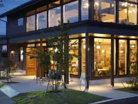 Kiiiya Cafe&Hostel 安曇野市のホテル