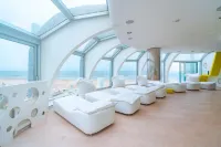 I-Suite Hotel