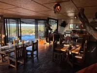 Aloegrove Safari Lodge - breakfast