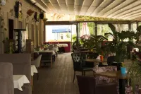 Vego Hotel - breakfast