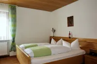 Weinhotel Goger Các khách sạn ở Eltmann