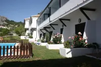 Villa Turística de Grazalema Hotels near Sierra de Grazalema natural park