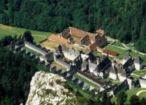 格勒諾布爾沃雷普宜必思快捷飯店