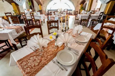 Kompleks Hotelowy Logos โรงแรมใน