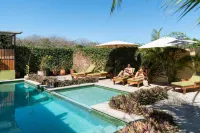 Nautilus Surf & Yoga Villas Santa Teresa - Strand