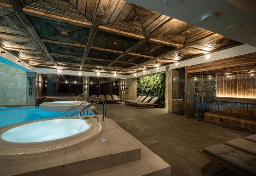 3. 호텔 캐슬 린..