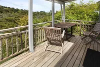 Te Mata Lodge Hotels in Thames