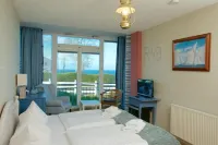 Panorama Hotel Lohme Hotels in Lohme