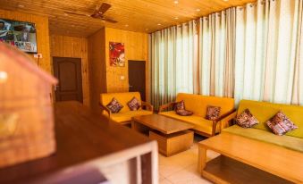 Aaryam Resort, Auli - Housity
