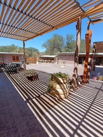 Hostal Km Zero El Huertillo Отели рядом с достопримечательностью «Centro San Pedro Atacama»