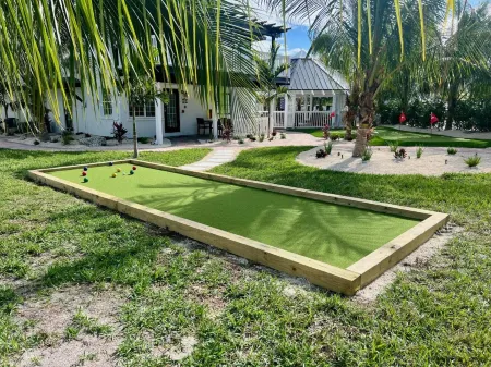 Tropic Isle at Anna Maria Island Inn